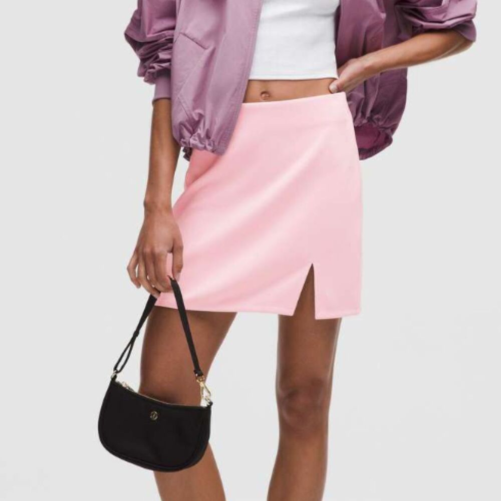 NWT Lululemon Softstreme High-Rise Mini Skirt Pink Organza Size Large Athleisure